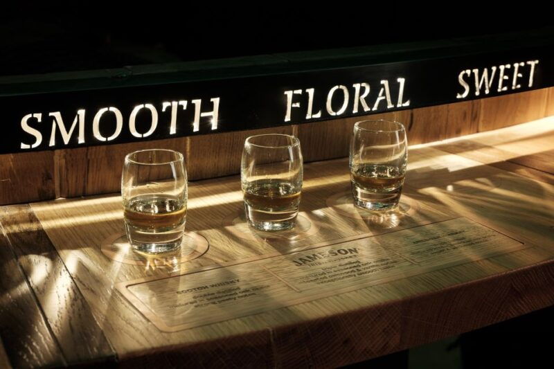 dublin-jameson-whiskey-distillery-tour-with-tastings