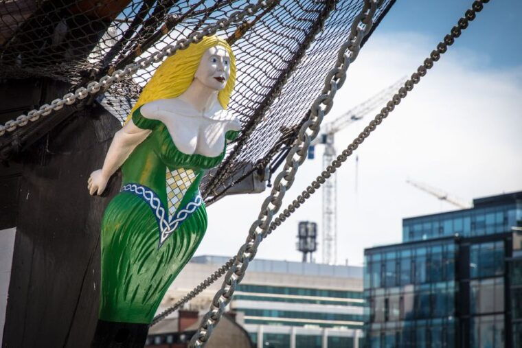 dublin-jeanie-johnston-tall-ship-irish-famine-history-tour