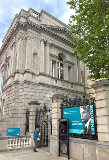 dublin-literary-walking-tour-wilde-yeats-joyce