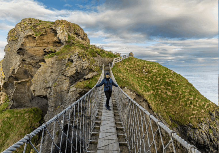 dublin-private-luxury-tour-to-belfast-and-giants-causeway