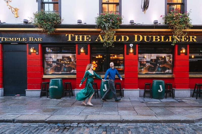 Dublin: Private Photoshoot for Couples - Dublin: Private Photoshoot for Couples – A Practical, Authentic Way to Capture Your Dublin Moments