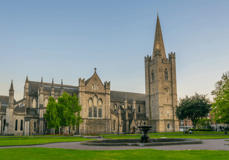 dublin-private-tour-to-wicklow-glendalough-powerscourt