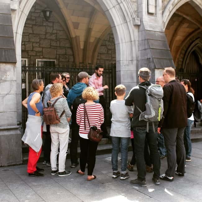 Dublin: Sightseeing Walking Tour in German - Who Should Book This Tour?