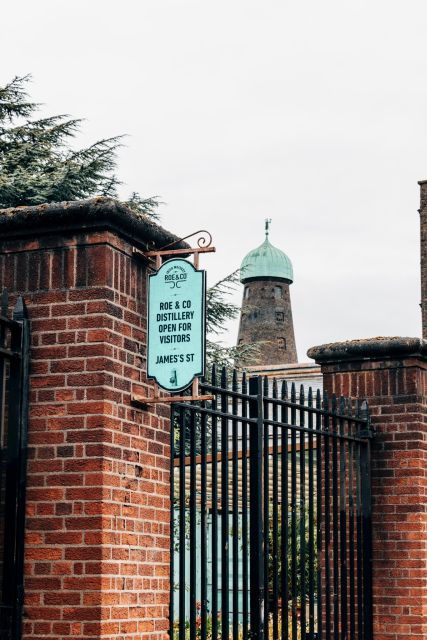 dublin-sip-stroll-whiskey-history-walking-tour-with-lunch