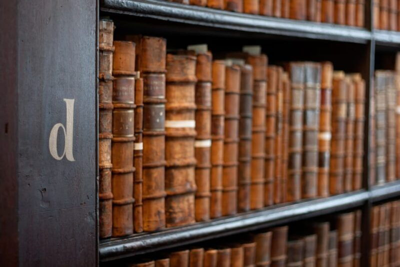 dublin-st-patricks-book-of-kells-and-dublin-castle-tour