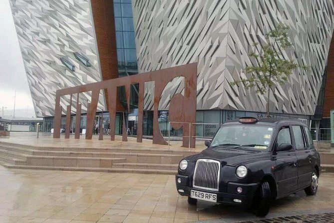 dublin-to-belfast-black-cab-dunluce-castle-giants-causeway