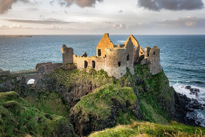 dublin-to-belfast-city-bushmills-and-giants-causeway-day-tour