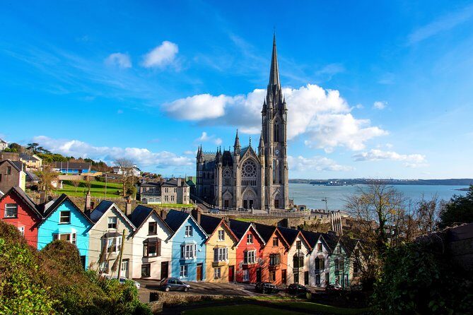 Dublin to Cork, Blarney Castle, Cobh Cathedral by Train and Coach - FAQ