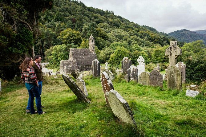 dublin-to-glendalough-wicklow-and-kilkenny-full-day-guided-tour