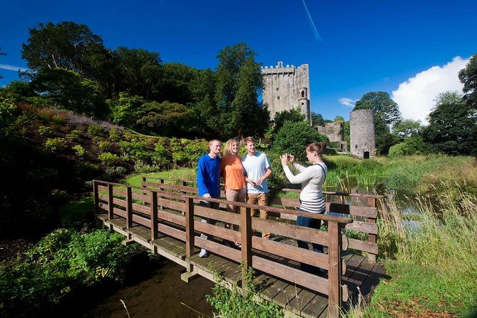 dublin-to-rock-of-cashel-cork-city-blarney-castle-guided-tour