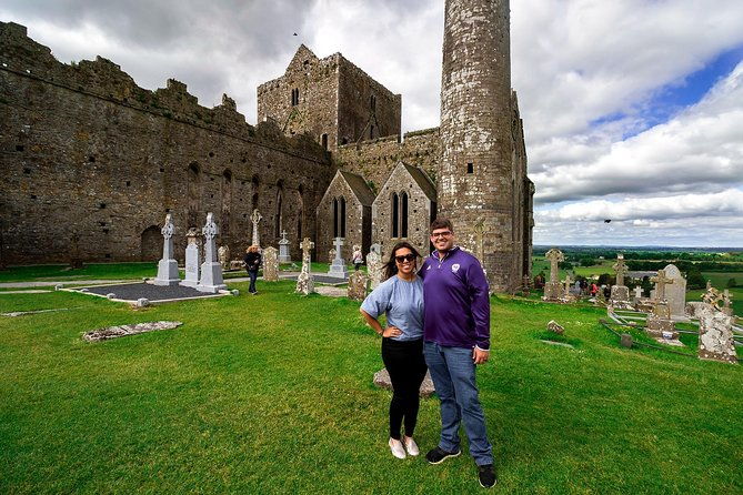 dublin-to-rock-of-cashel-cork-city-blarney-castle-guided-tour