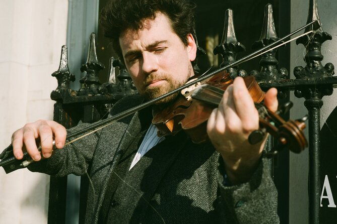 dublin-traditional-irish-music-walking-tour-with-live-performance