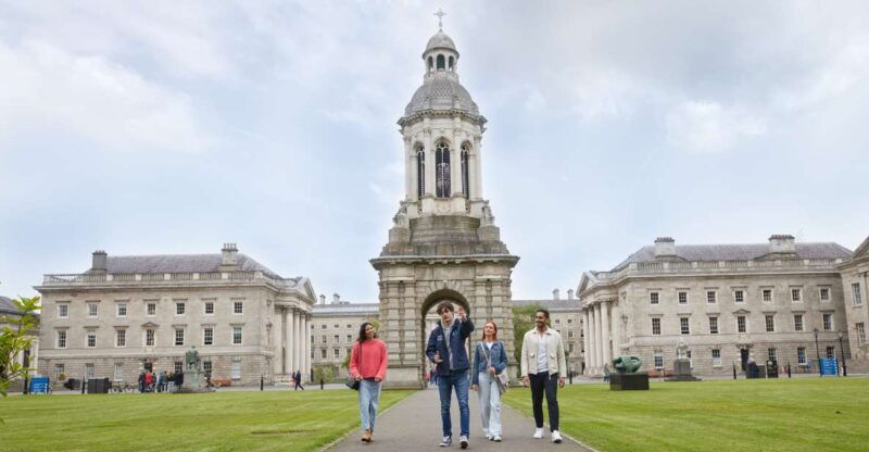 dublin-trinity-college-campus-guided-walking-tour