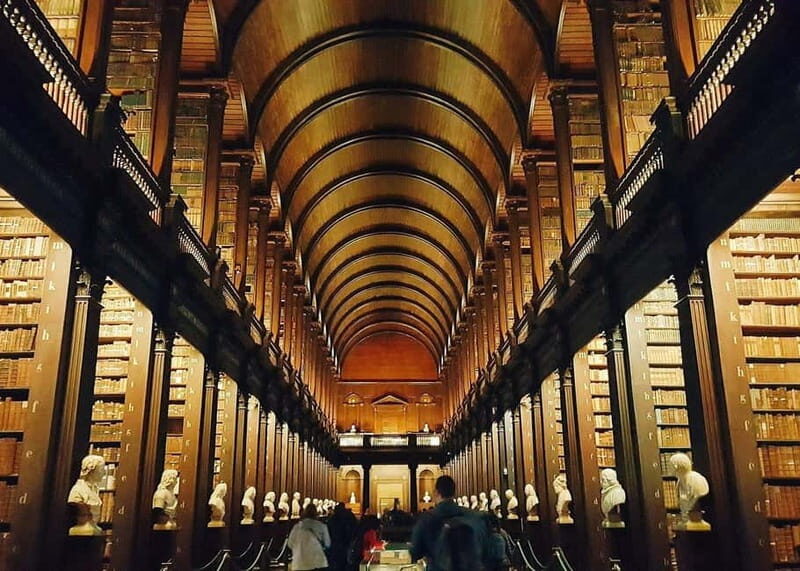 Dublin: Voyagers Private Luxury City Tour with Driver-Guide - A Well-Curated Dublin Experience in a Luxurious Setting
