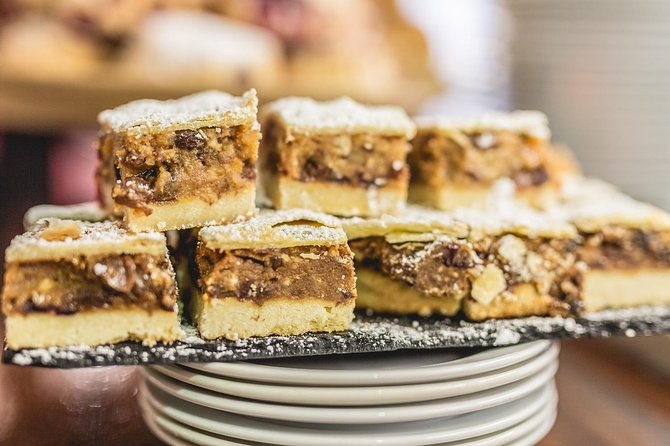 dublin-walking-food-tour-with-secret-food-tours