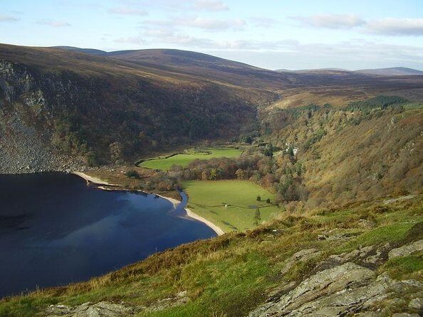 Dublin & Wicklow Mountain Pub Tour small group tour max 15 people - Key Points