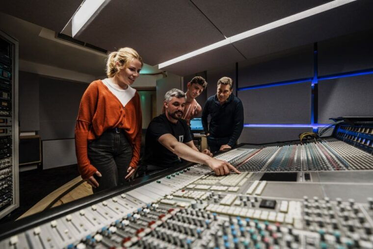 dublin-windmill-lane-recording-studios-tour