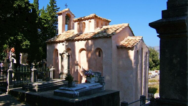 dubrovnik-3-island-fun-boat-tour-with-lunch-and-guide