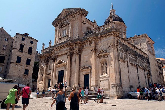 dubrovnik-above-beyond-srdj-drive-guided-old-town-private-shore-excursion
