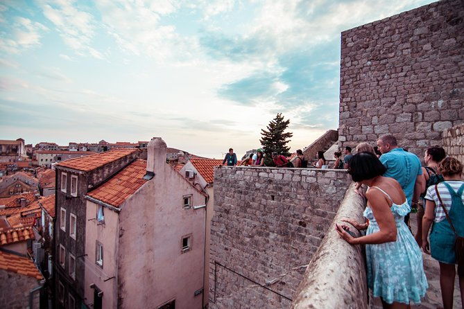 dubrovnik-ancient-city-walls-wars-walking-tour
