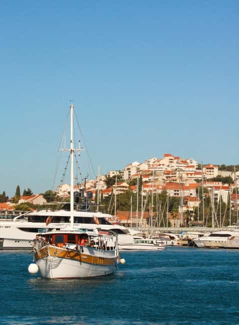 Dubrovnik: Blue Cave & Elaphiti Islands Full-Day Boat Tour - The Blue Cave Experience