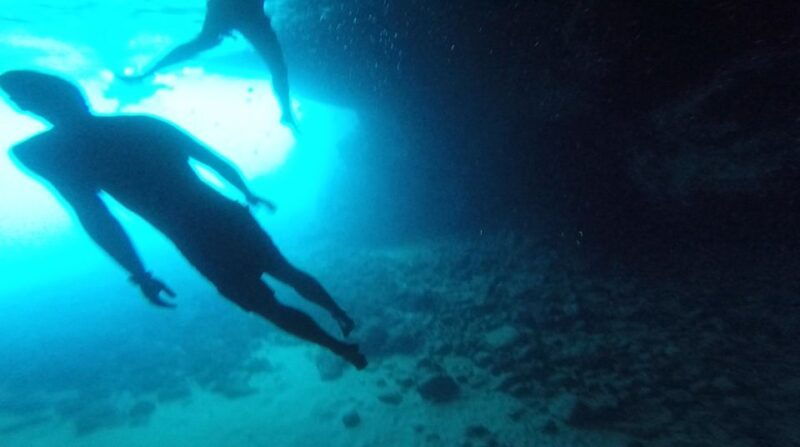 dubrovnik-blue-cave-sunj-beach-boat-tour-with-drinks