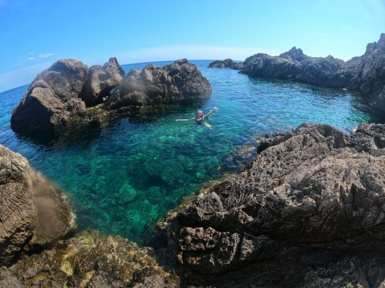 dubrovnik-blue-green-caves-private-boat-tour-with-drinks