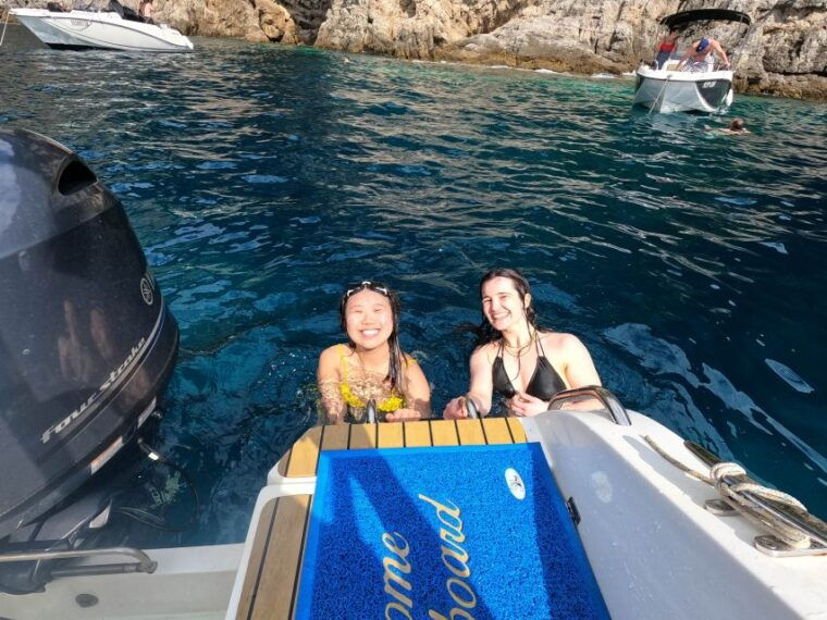 dubrovnik-blue-green-caves-private-boat-tour-with-drinks