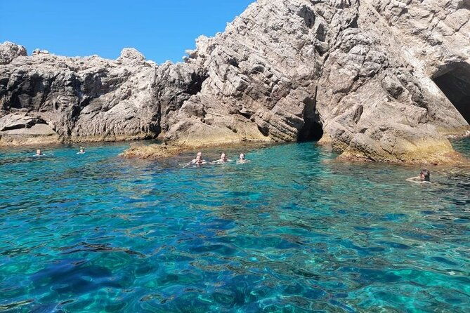 dubrovnik-boat-rental-without-license