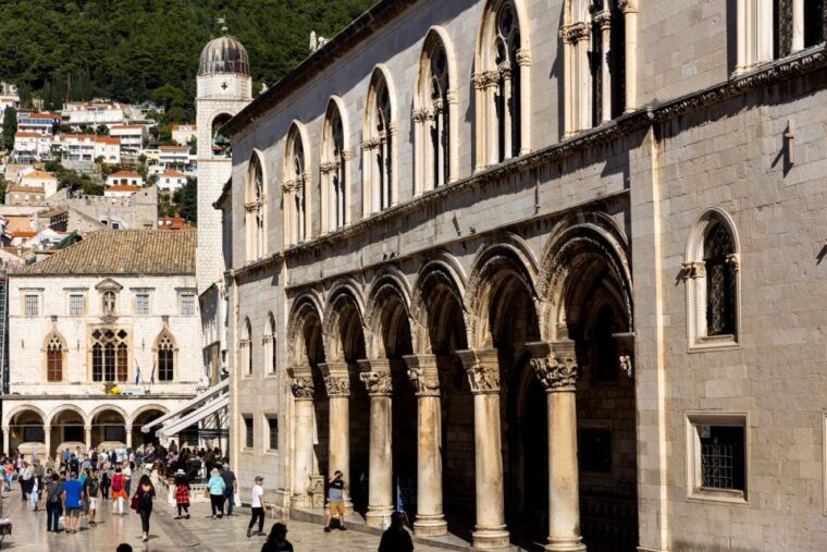 dubrovnik-city-discovery-and-history-walking-tour