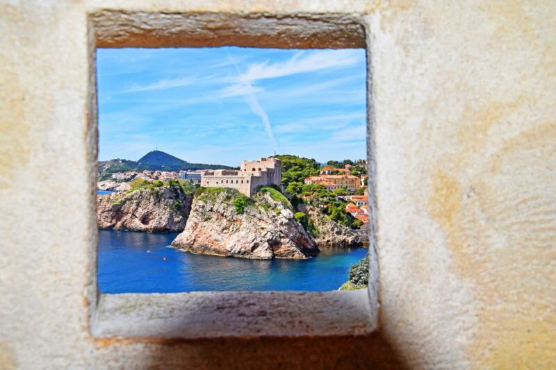 dubrovnik-city-walls-early-morning-or-sunset-walking-tour