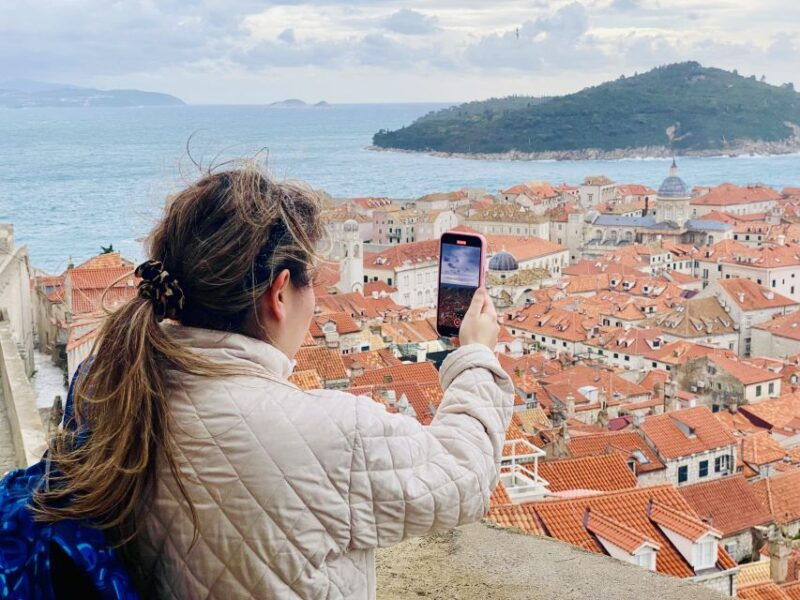 dubrovnik-city-walls-tour-for-early-birds-sunset-chaser
