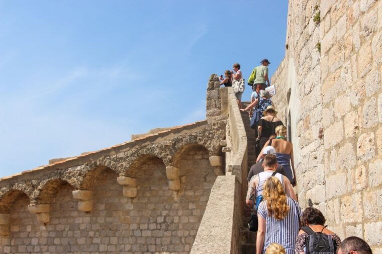 dubrovnik-city-walls-walking-tour