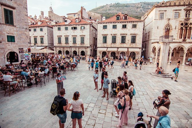 dubrovnik-combo-old-town-ancient-city-walls