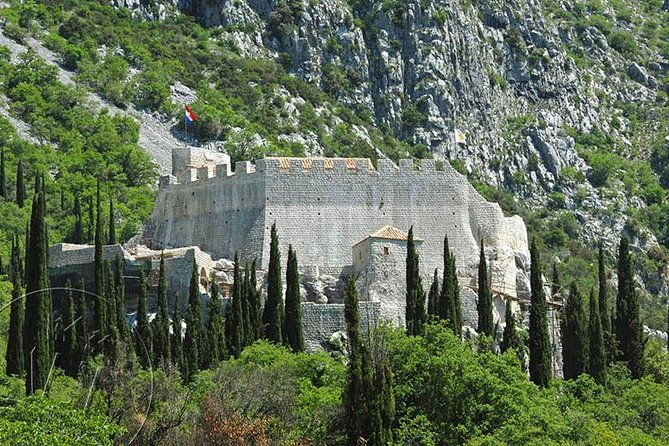 dubrovnik-countryside-private-excursion-from-dubrovnik-with-mercedes-vehicle
