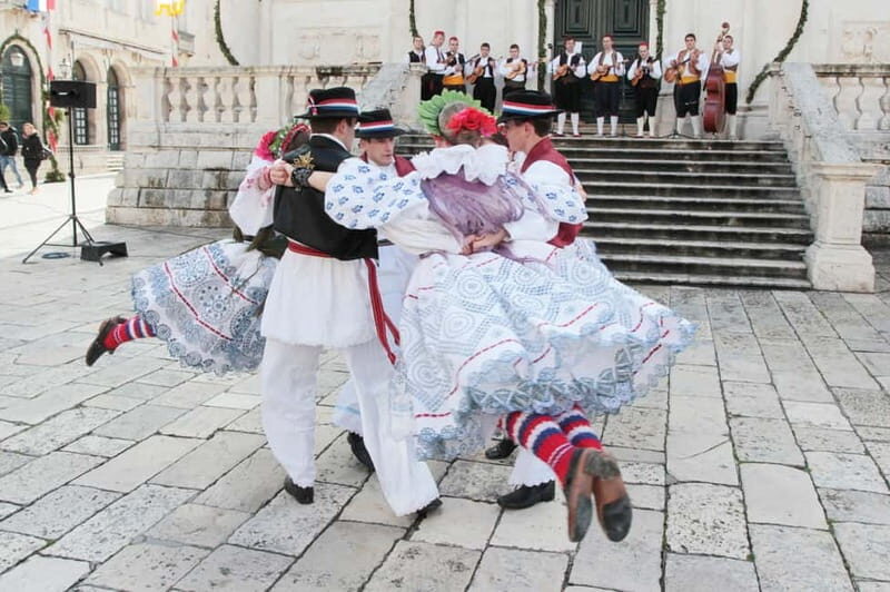 Dubrovnik: Croatian Folklore Show - What to Expect at the Croatian Folklore Show