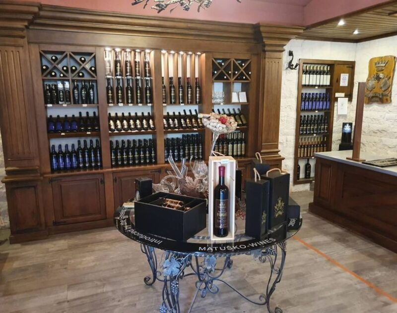 dubrovnik-day-trip-to-3-peljesac-wineries-with-tastings