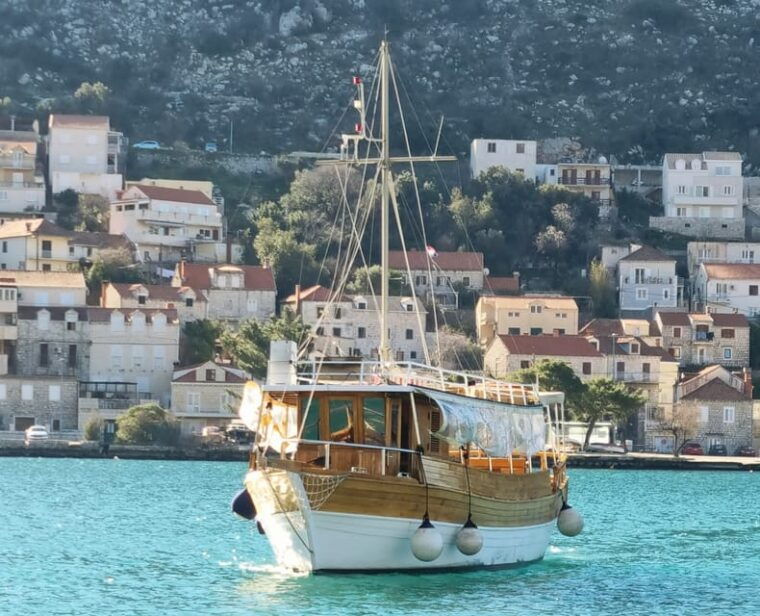 dubrovnik-elaphiti-islands-boat-cruise-with-lunch-drinks
