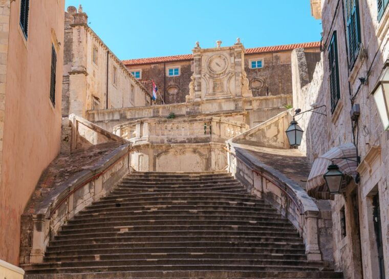 dubrovnik-epic-game-of-thrones-tour-lokrum-island-option