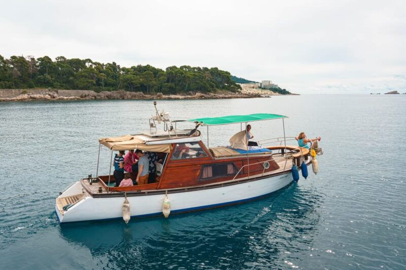 dubrovnik-full-day-elaphiti-islands-boat-tour-with-snacks