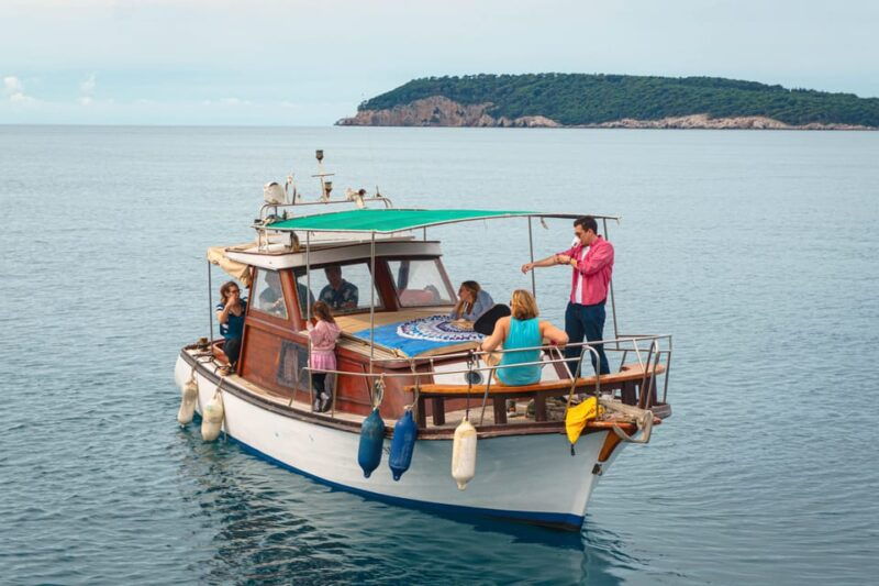 dubrovnik-full-day-elaphiti-islands-boat-tour-with-snacks