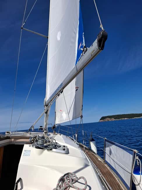 Dubrovnik - Full day group yacht tour to Elaphiti&Blue cave - Who Should Consider This Tour?