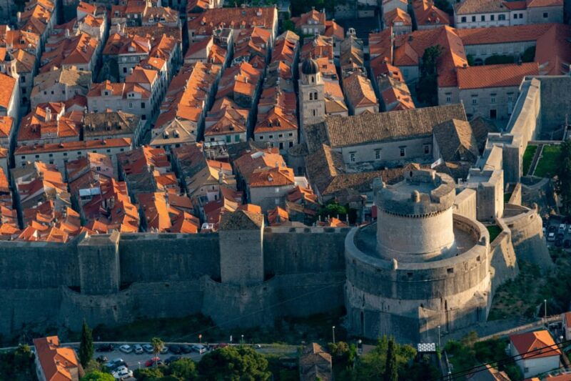 dubrovnik-fun-facts-and-history-1-or-2hr-tour-with-antonio