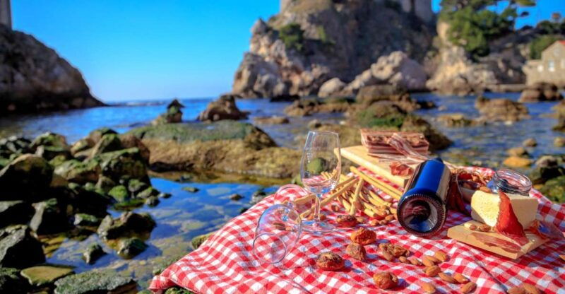 dubrovnik-gastronomy-3-hour-food-and-wine-tour