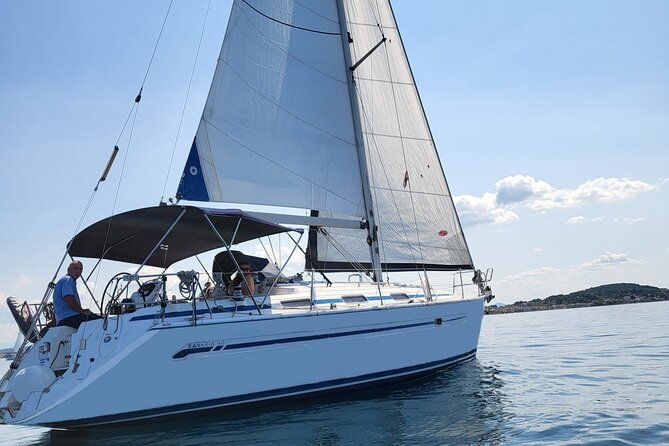 dubrovnik-group-tour-around-elafite-on-a-sail-yacht