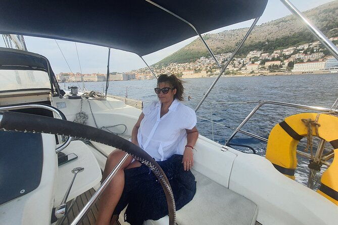 dubrovnik-group-tour-around-elafite-on-a-sail-yacht