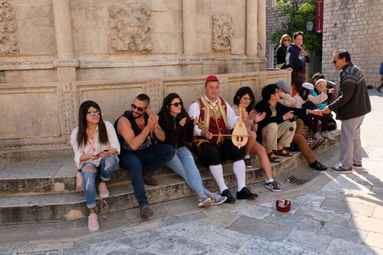 dubrovnik-guided-old-city-walking-tour