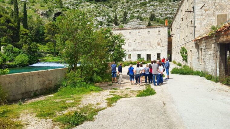 dubrovnik-guided-sightseeing-tour-by-minivan