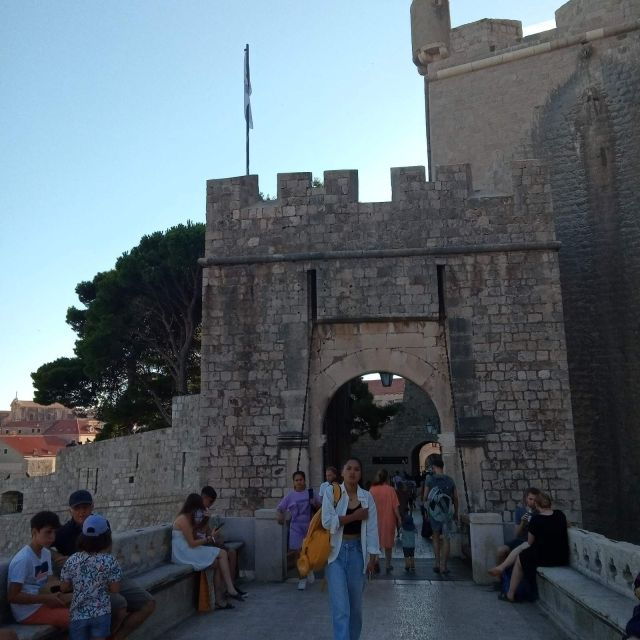 dubrovnik-historical-tour-with-game-of-thrones-details