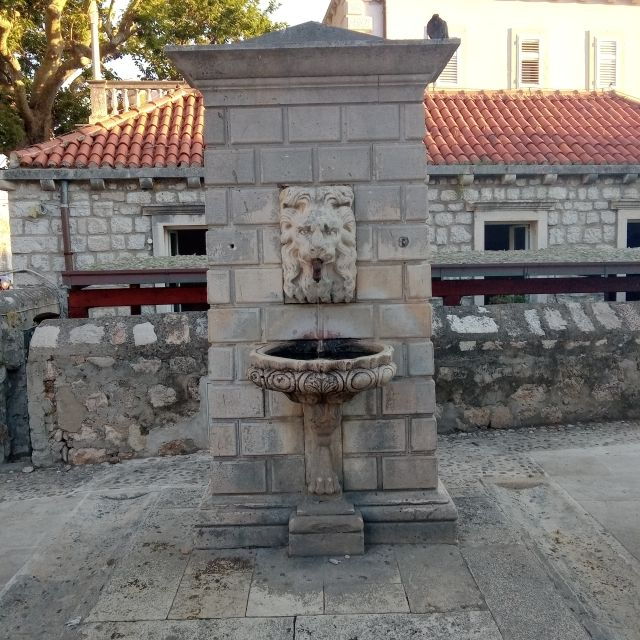 dubrovnik-historical-tour-with-game-of-thrones-details